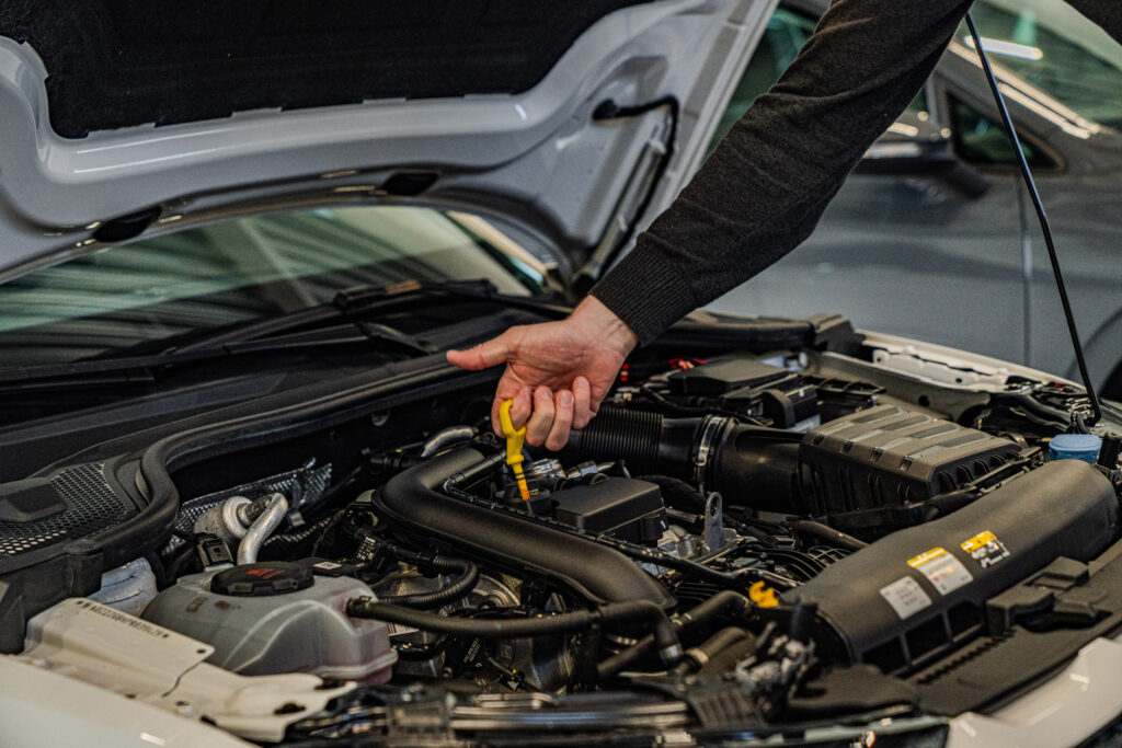 Motorreparation på Auto-Älgens verkstad i Viken för Volkswagen, Audi och Skoda